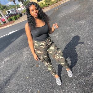 Meet your Posher, Shiaa